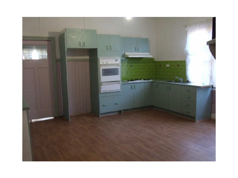 1/24 Jones Road, Dandenong VIC 3175