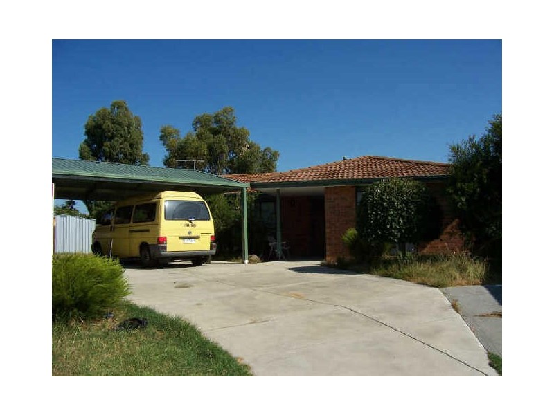 5 Adam Court, Cranbourne VIC 3977