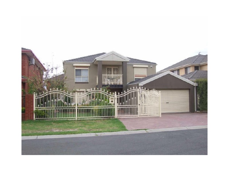 11 Erin Place, Keysborough VIC 3173