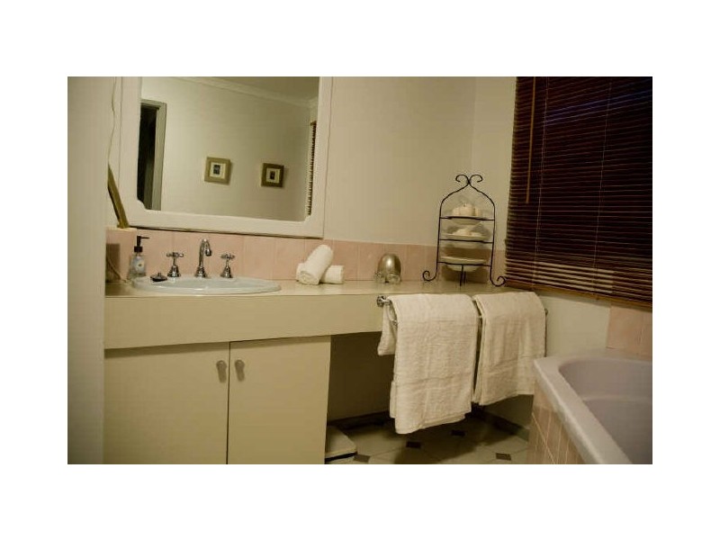 55 Gunns Road, Hallam VIC 3803