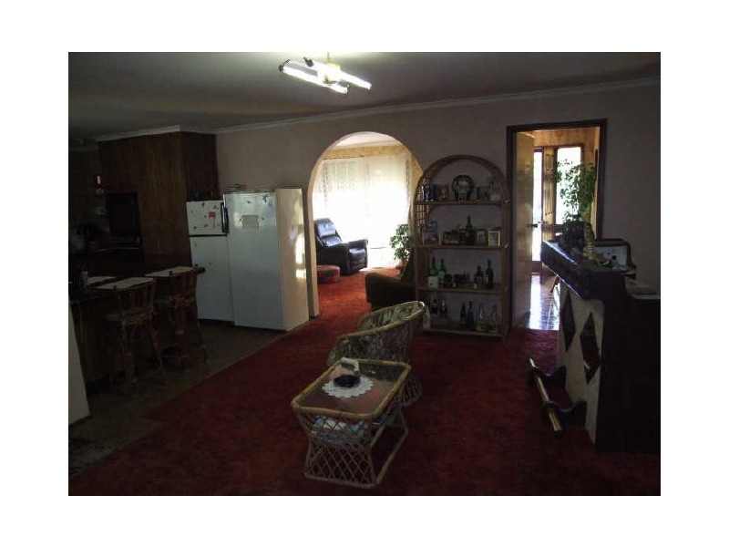 23 Chester Court, Endeavour Hills VIC 3802