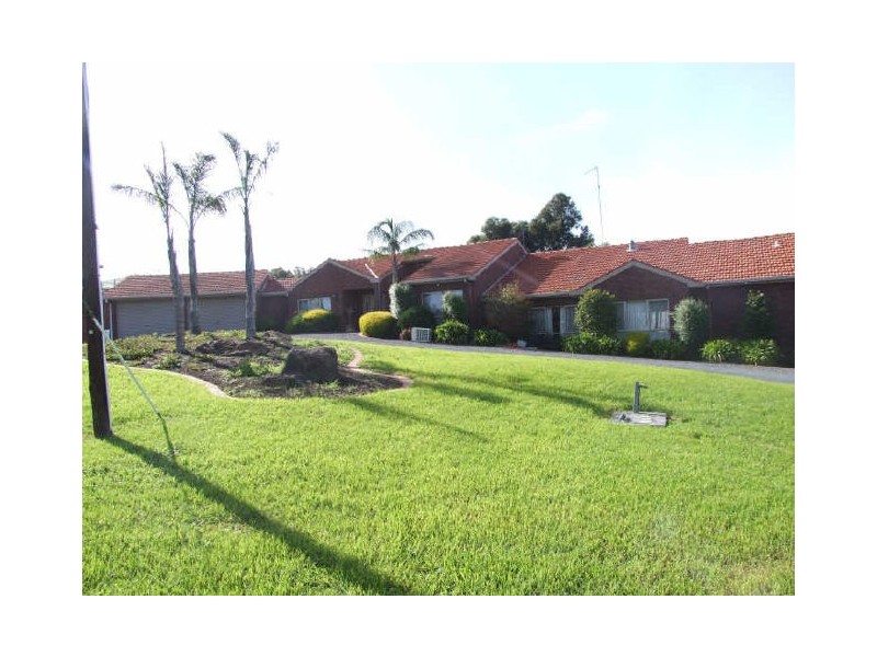 186-188 Hallam North Road, Narre Warren North VIC 3804