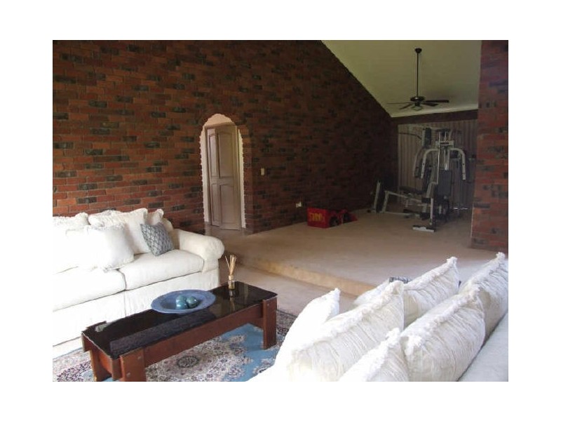 186-188 Hallam North Road, Narre Warren North VIC 3804