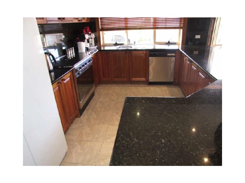 186-188 Hallam North Road, Narre Warren North VIC 3804