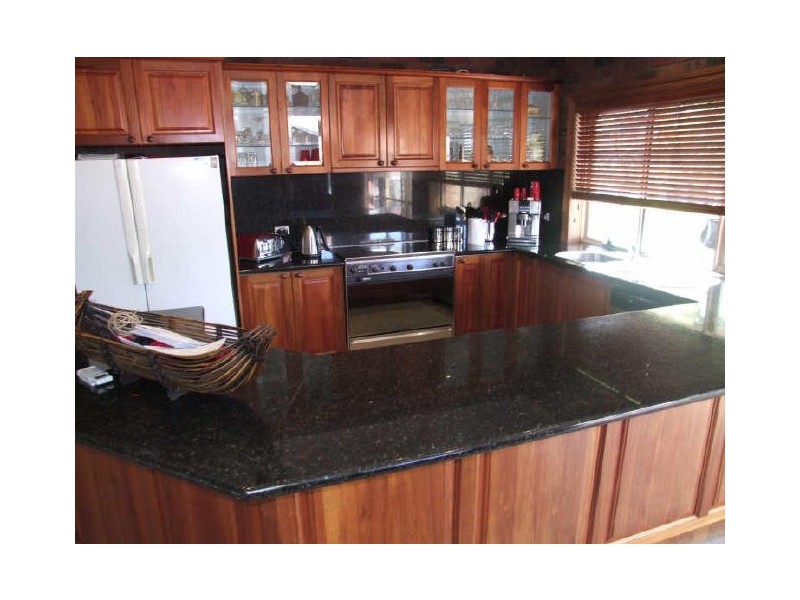 186-188 Hallam North Road, Narre Warren North VIC 3804