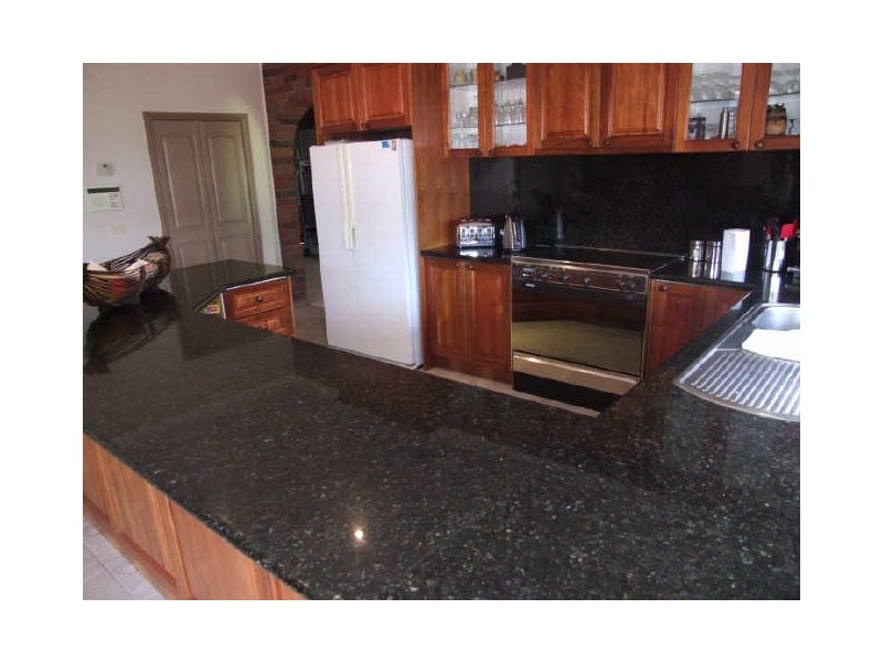 186-188 Hallam North Road, Narre Warren North VIC 3804