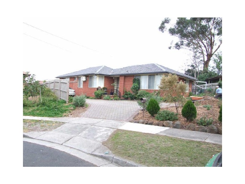 3 Sorbus Close, Endeavour Hills VIC 3802