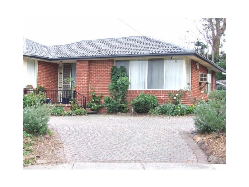 3 Sorbus Close, Endeavour Hills VIC 3802