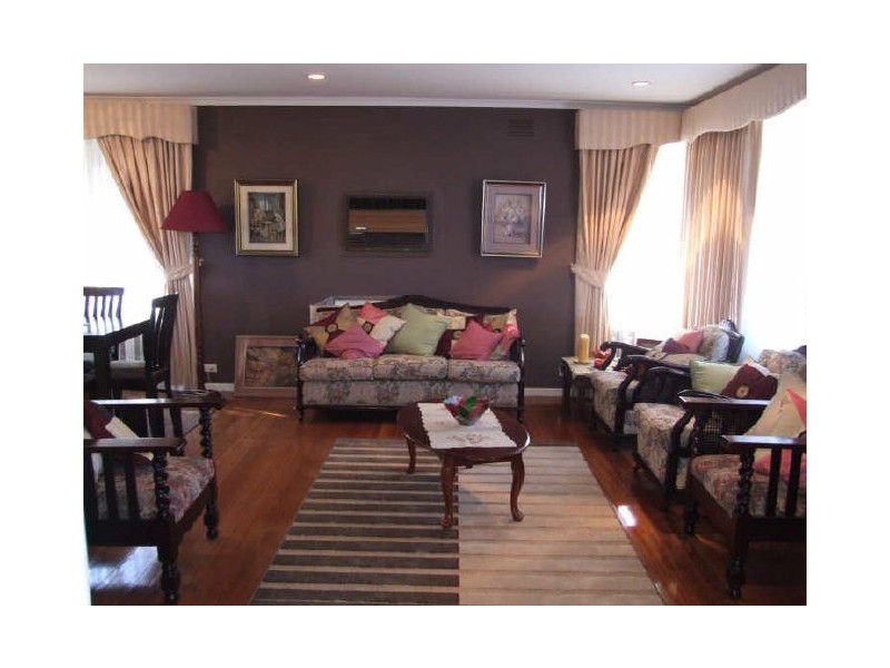 3 Sorbus Close, Endeavour Hills VIC 3802