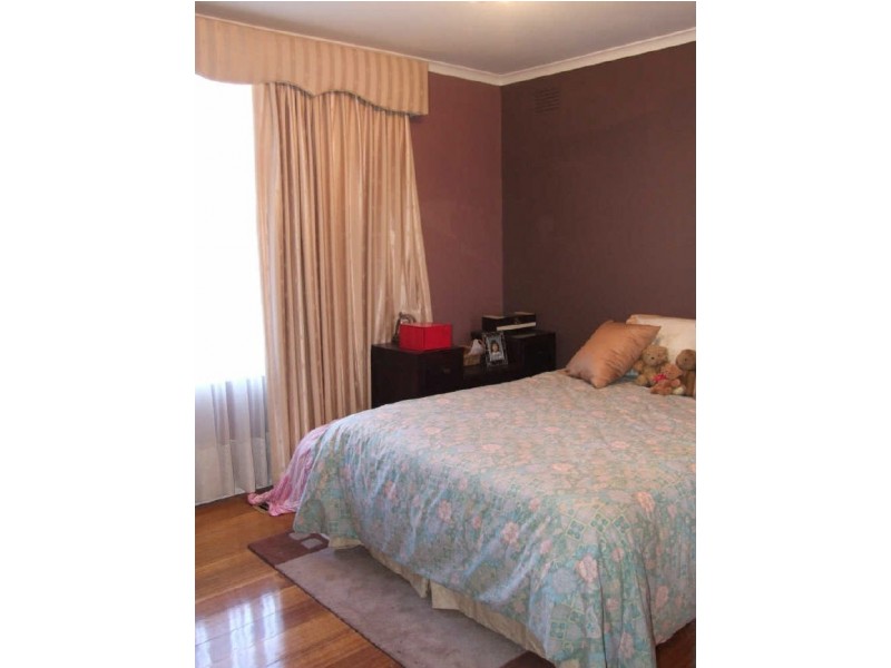 3 Sorbus Close, Endeavour Hills VIC 3802