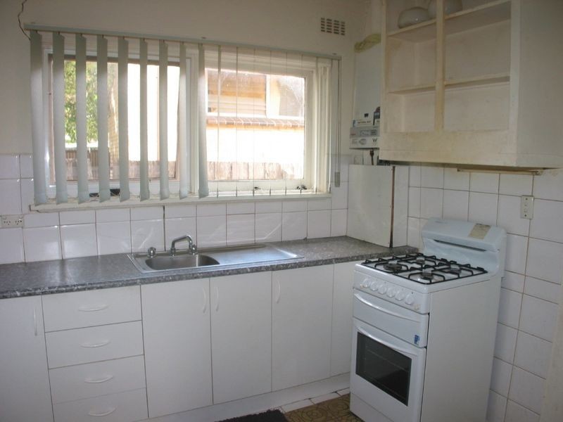 10/57 Clow Street, Dandenong VIC 3175