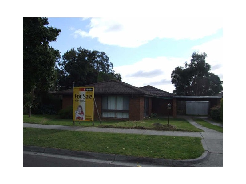 98 Somerset Drive, Dandenong North VIC 3175