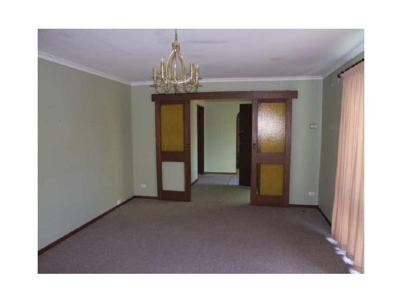 98 Somerset Drive, Dandenong North VIC 3175