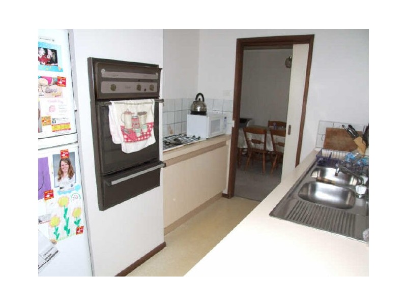 17 Leigh Court, Doveton VIC 3177