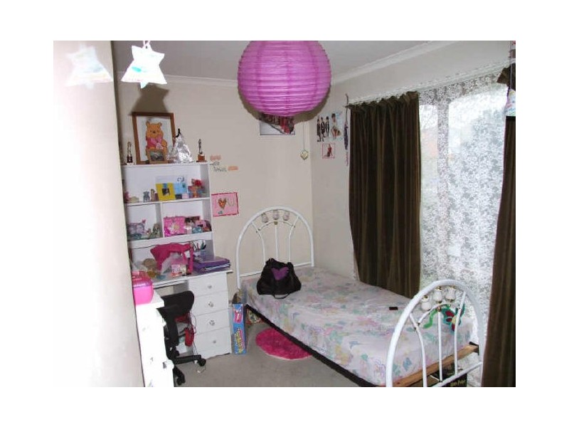 17 Leigh Court, Doveton VIC 3177