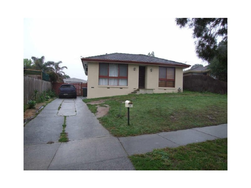 21 Crossdale Rise, Endeavour Hills VIC 3802