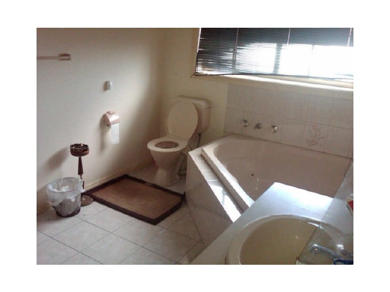 13 Wilshire Court, Endeavour Hills VIC 3802