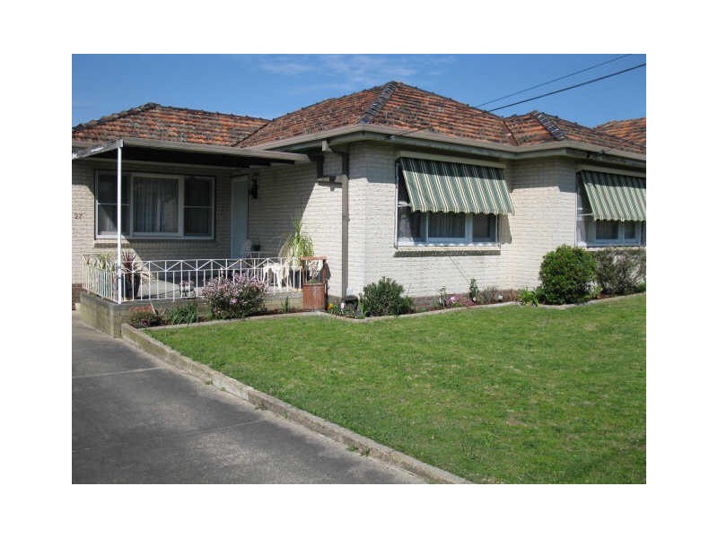 27 Philip Street, Dandenong North VIC 3175