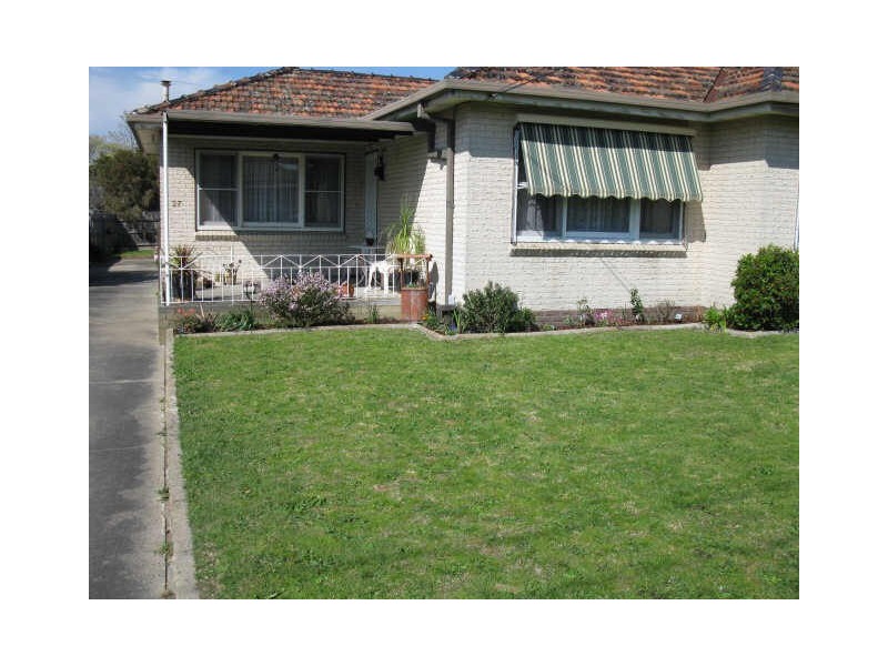 27 Philip Street, Dandenong North VIC 3175