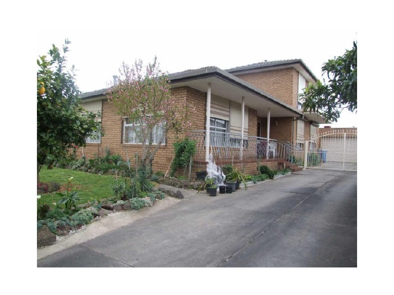18 Rogers Street, Dandenong VIC 3175