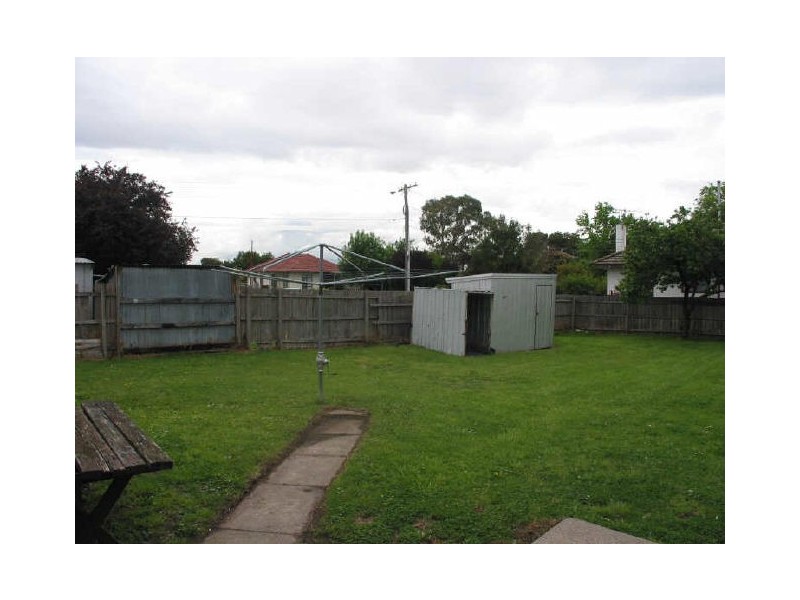 33 Box Street, Doveton VIC 3177