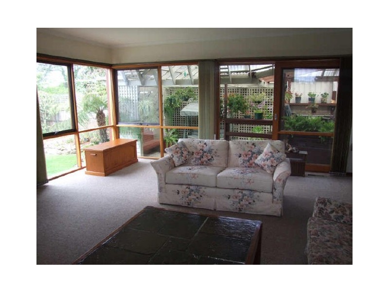 40 First Avenue, Dandenong North VIC 3175