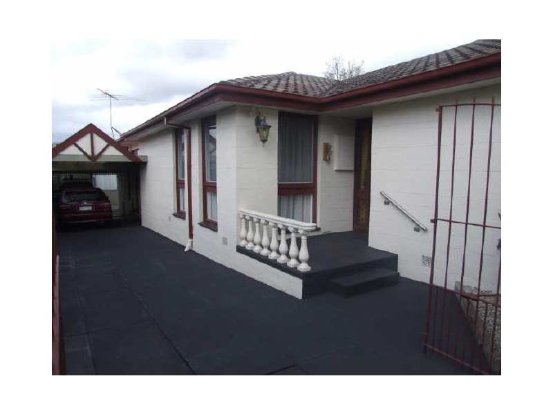 40 First Avenue, Dandenong North VIC 3175