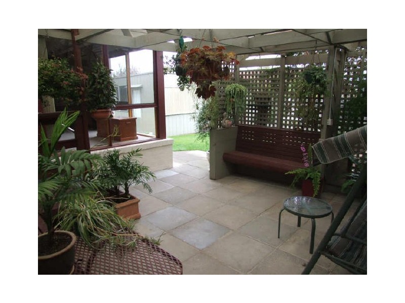 40 First Avenue, Dandenong North VIC 3175