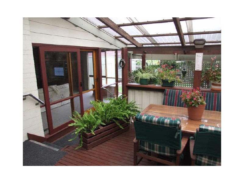 40 First Avenue, Dandenong North VIC 3175