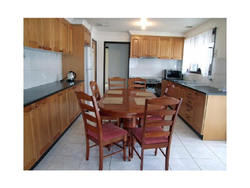 2 Grenda Court, Dandenong VIC 3175