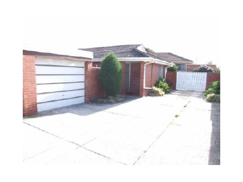 3/13 Olive Street, Dandenong VIC 3175