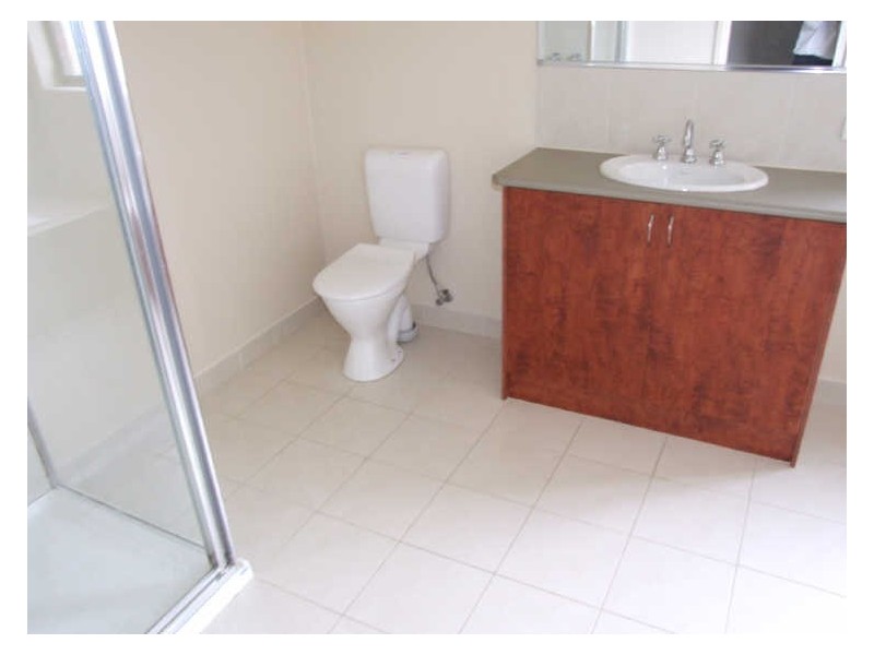 312/ Viola Avenue, Pakenham VIC 3810