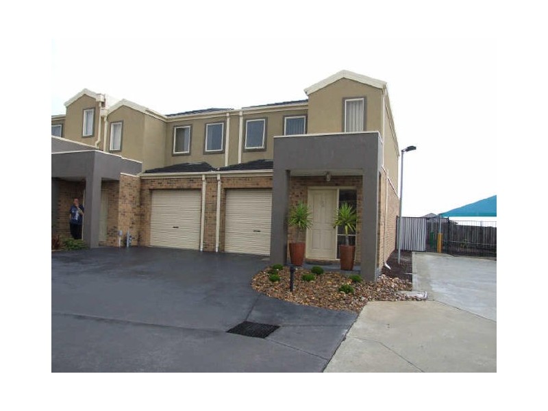 18/84 Heatherton Road, Endeavour Hills VIC 3802