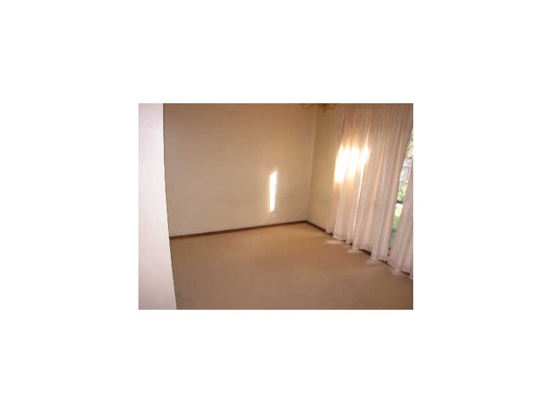 2/11 Gooding Court, Dandenong VIC 3175