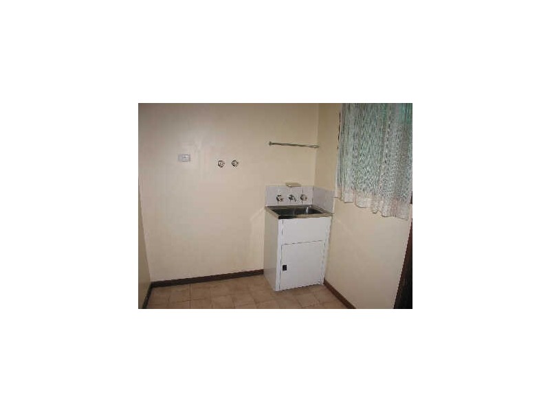 2/11 Gooding Court, Dandenong VIC 3175