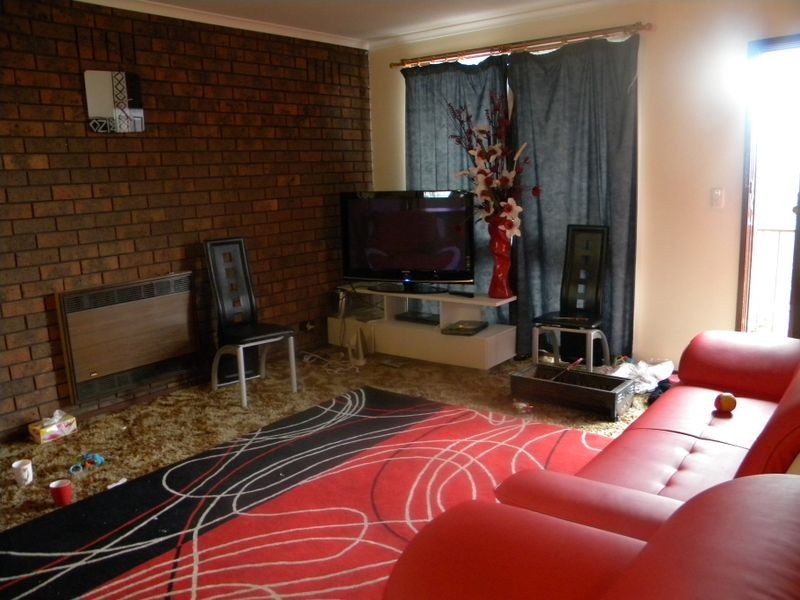 6 & Accessory Unit 7/7 James Street, Dandenong VIC 3175