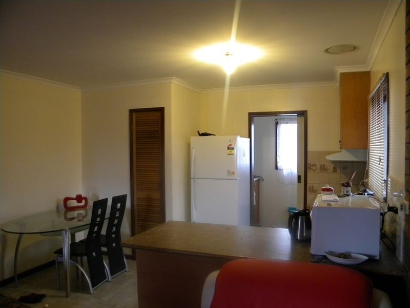 6 & Accessory Unit 7/7 James Street, Dandenong VIC 3175