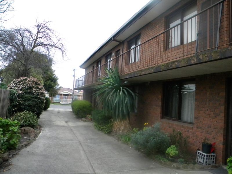 6 & Accessory Unit 7/7 James Street, Dandenong VIC 3175
