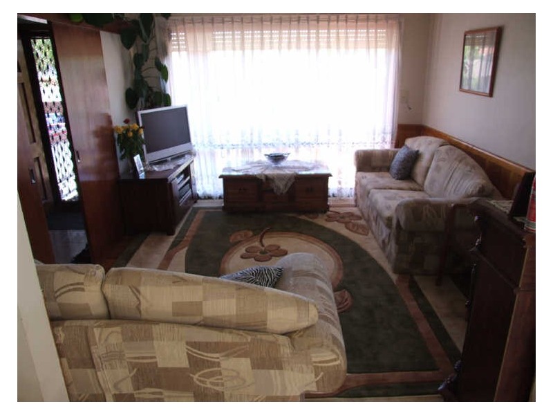 8 Hanna Drive, Endeavour Hills VIC 3802