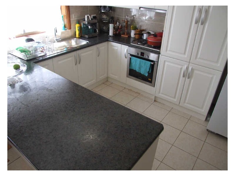 8 Hanna Drive, Endeavour Hills VIC 3802