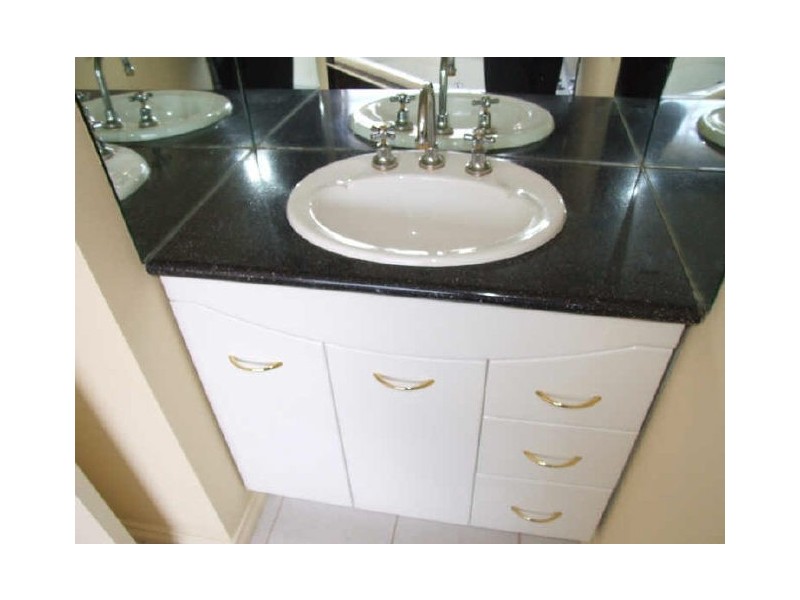 37 Hanley Street, Narre Warren VIC 3805