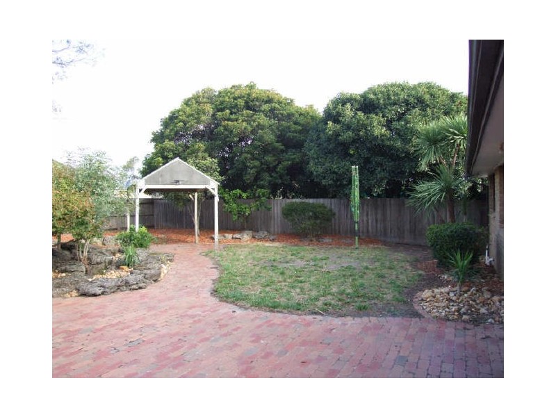 37 Hanley Street, Narre Warren VIC 3805