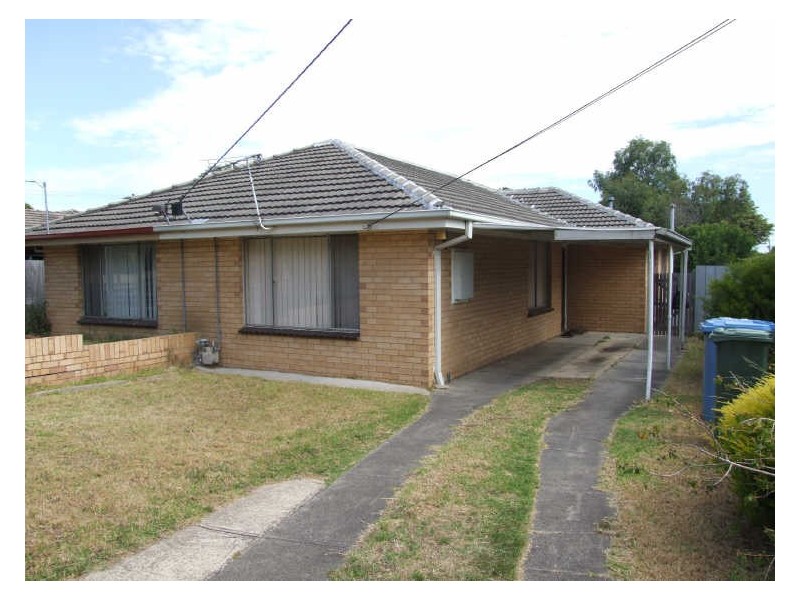 1/18 Third Avenue, Dandenong North VIC 3175