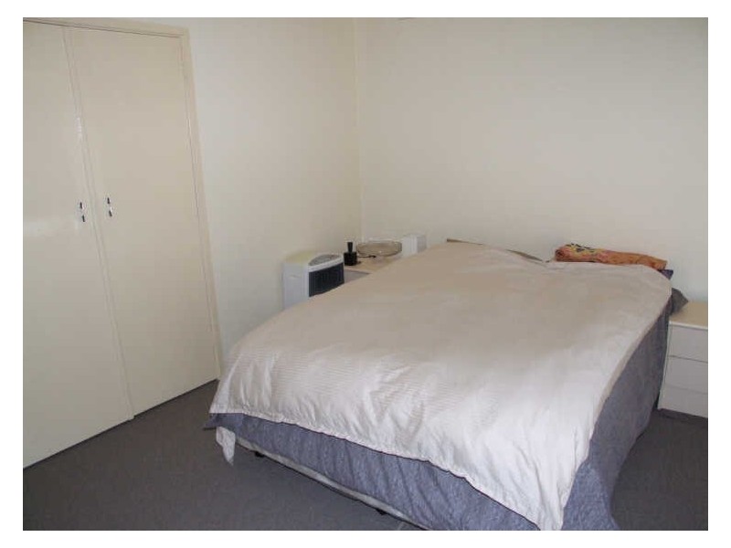 1/18 Third Avenue, Dandenong North VIC 3175