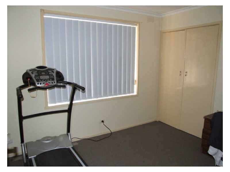 1/18 Third Avenue, Dandenong North VIC 3175