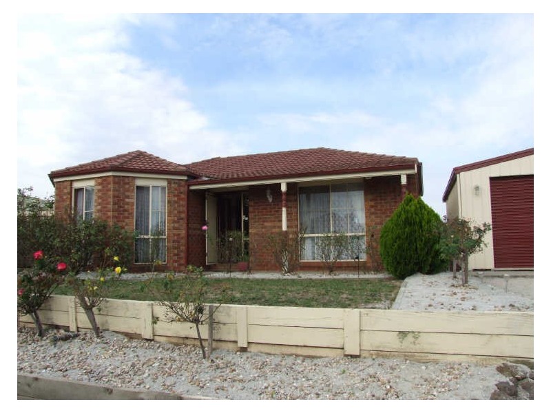 7 Norman Place, Narre Warren VIC 3805