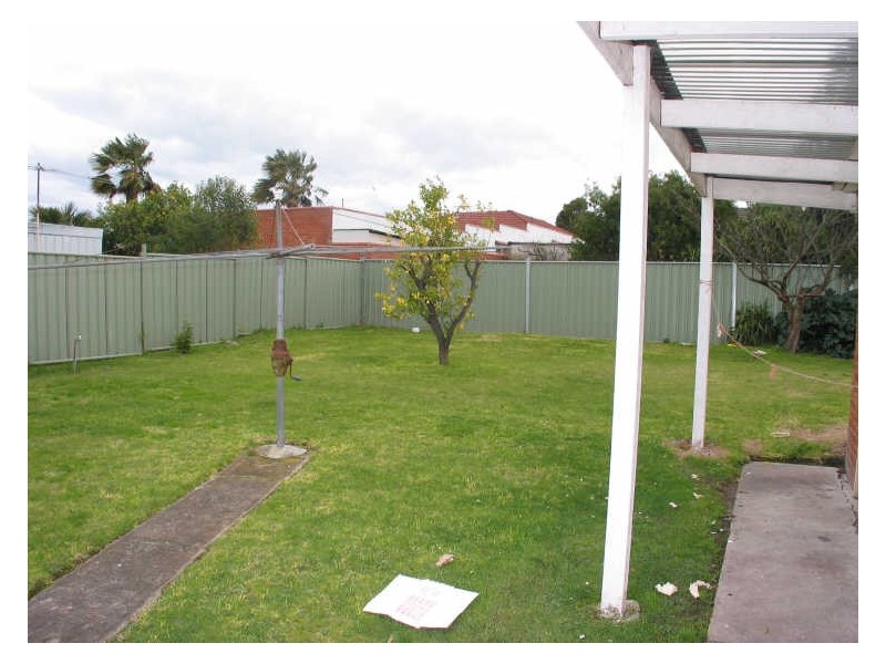 24 Suzanne Street, Dandenong VIC 3175