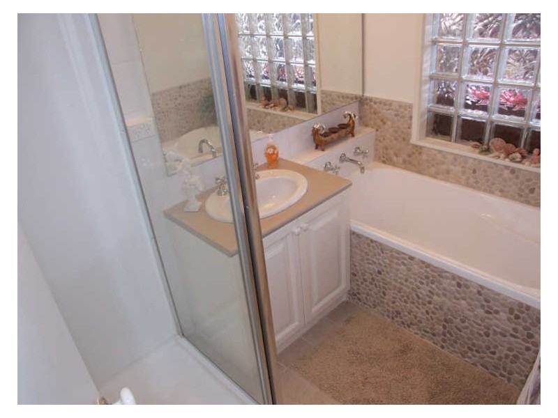 11 Tetragona Quadrant, Rowville VIC 3178