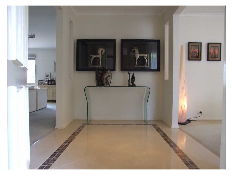 11 Tetragona Quadrant, Rowville VIC 3178