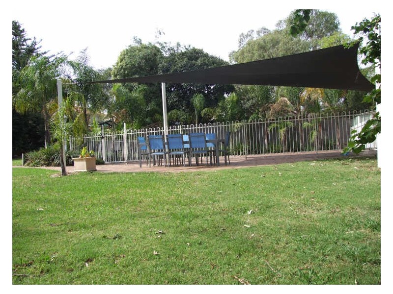 11 Tetragona Quadrant, Rowville VIC 3178